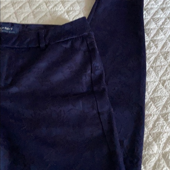 Capris - Picture 2 of 4